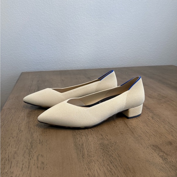 Rothy’s The High Point Sand Stone Size 11.5 NWOT - Picture 3 of 7